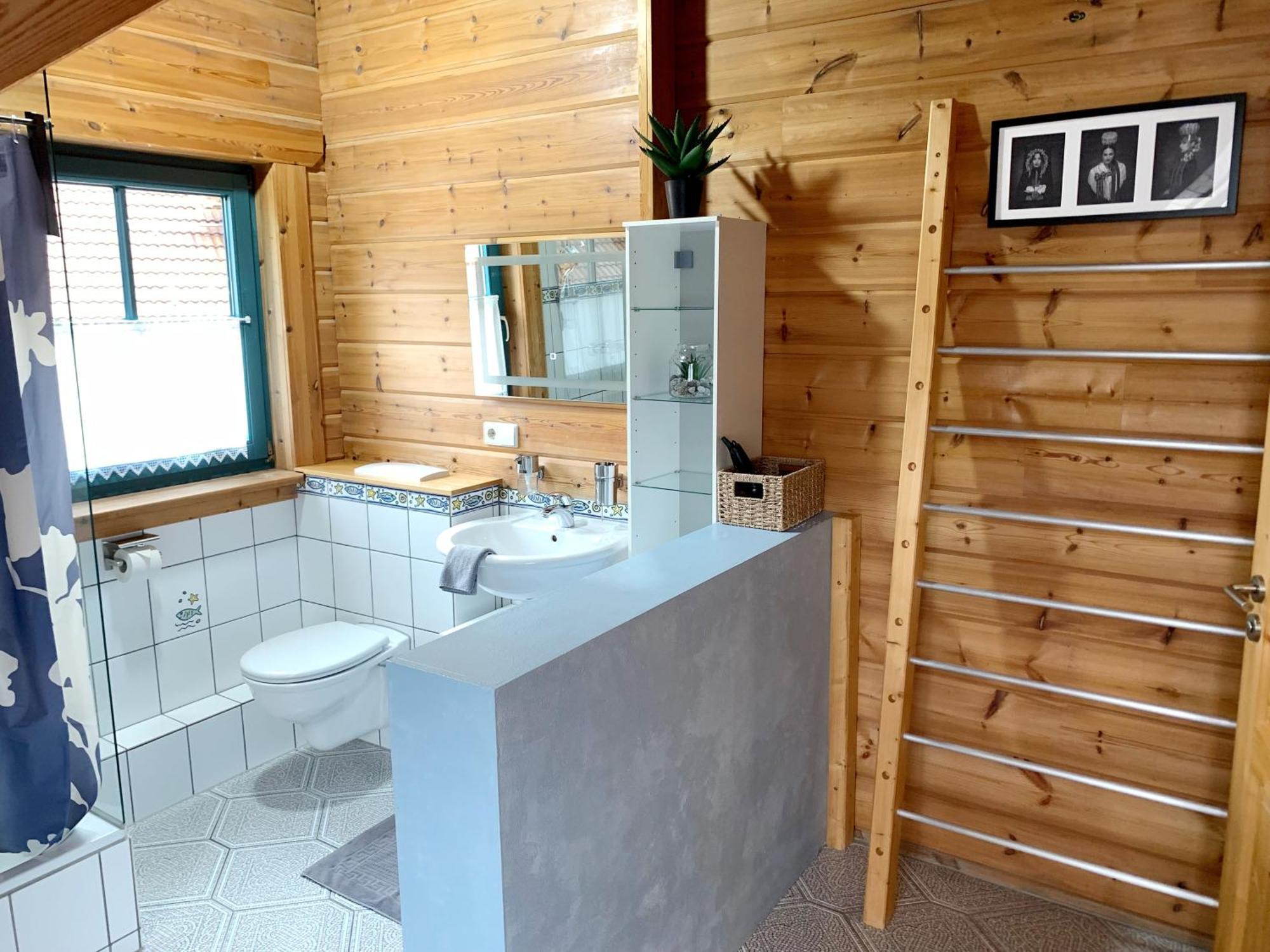 Ferienhaus Schwarzwaldstern, Todtnau, 3 Schlafzimmer Exterior foto